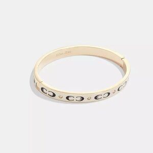 NWT Coach Signature Enamel Hinged Bangle Cream/Black/Gold